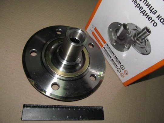 Маточина колеса переднього ВАЗ 2121 (22 шліци) <ДК>