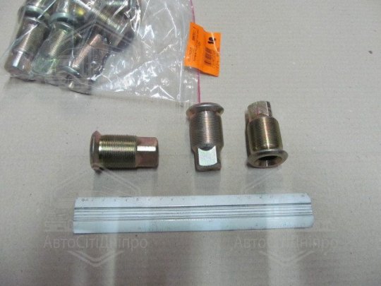 Футорка ГАЗ-53, 3307 (лів. різьба) <ДК>