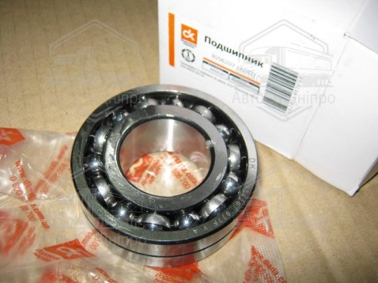 Підшипник 3056207 (3207) валу веденого КПП УАЗ <ДК>
