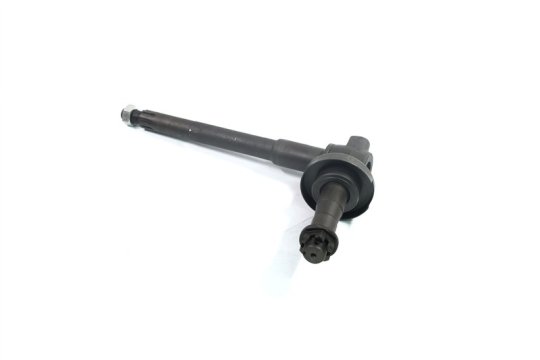 Цапфа поворотна МТЗ ліва (з гайками) <ДК>