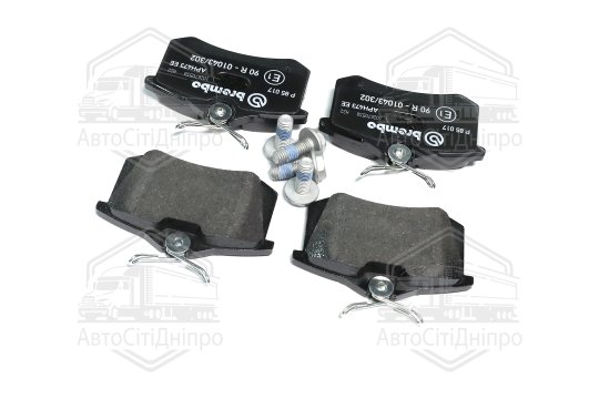 Колодка гальм. диск. AUDI A4, A6, VW GOLF IV задн. (вир-во BREMBO)