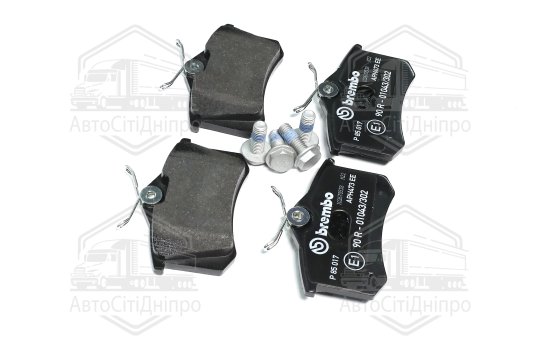 Колодка гальм. диск. AUDI A4, A6, VW GOLF IV задн. (вир-во BREMBO)