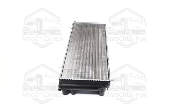 Радіатор охолодження AUDI 100 (C3) (82-) 1.8 (вир-во Nissens)