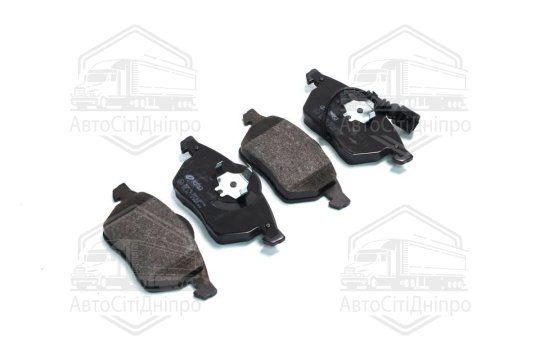 Колодка гальм. диск. AUDI TT, SEAT LEON, SKODA, VW передн. (вир-во REMSA)