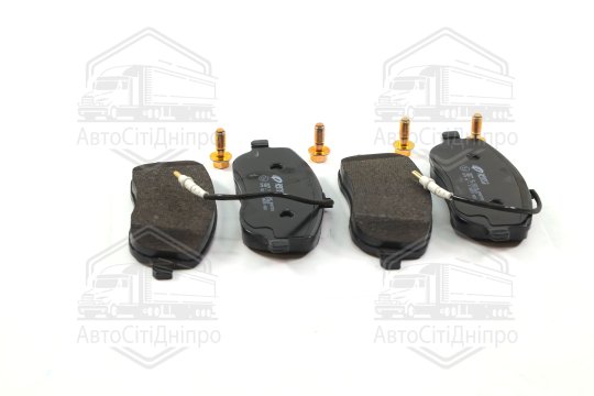 Колодка гальм. диск. CITROEN C8, PEUGEOT 807 передн. (вир-во REMSA)