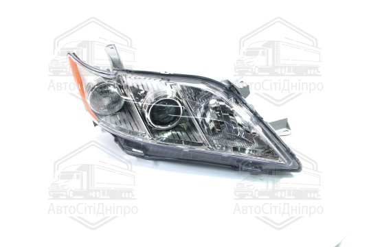 Фара пра. TOYOTA CAMRY 06-11 (вир-во TYC)