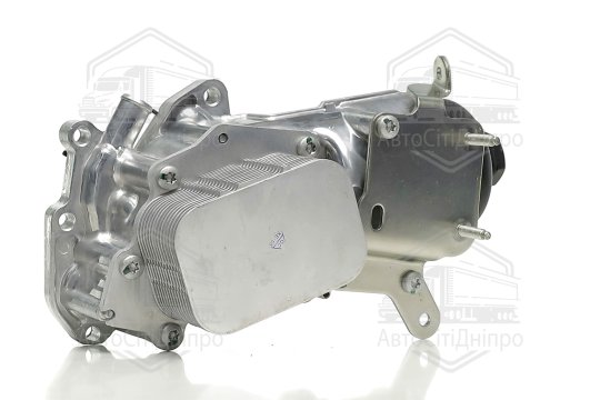 Радіатор масляний з корпусом CITROEN/ FORD/ PEUGEOT  (вир-во Van Wezel)