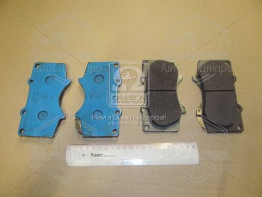 Колодка гальм. диск. TOYOTA LAND CRUISER (J12) передн. (вир-во BREMBO)